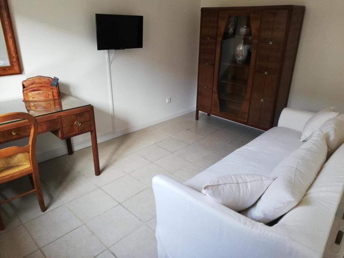 Logement Entier Au Calme Villers-Outreaux Exterior foto
